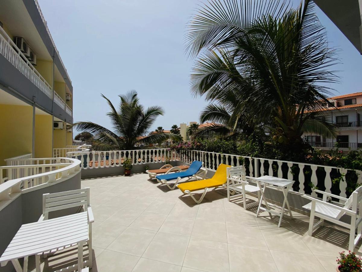 Hotel NHATERRA Santa Maria Exterior foto